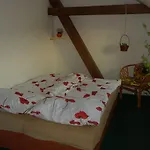 Penzion Eqilon Vendégház *