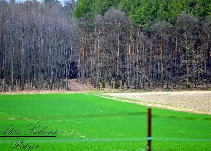 Penzion Eqilon * Mělník